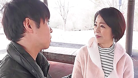 M821g01 Forbidden Eros Of A Mature Woman! A Mature Woman Who Swings Between Reason And Pleasure!